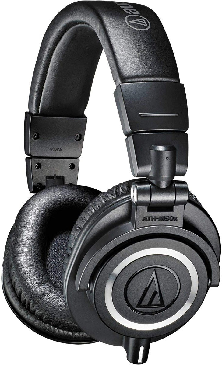 Audio Technica ATH-M50x + UDG etui + K&amp;M Stand Bundle