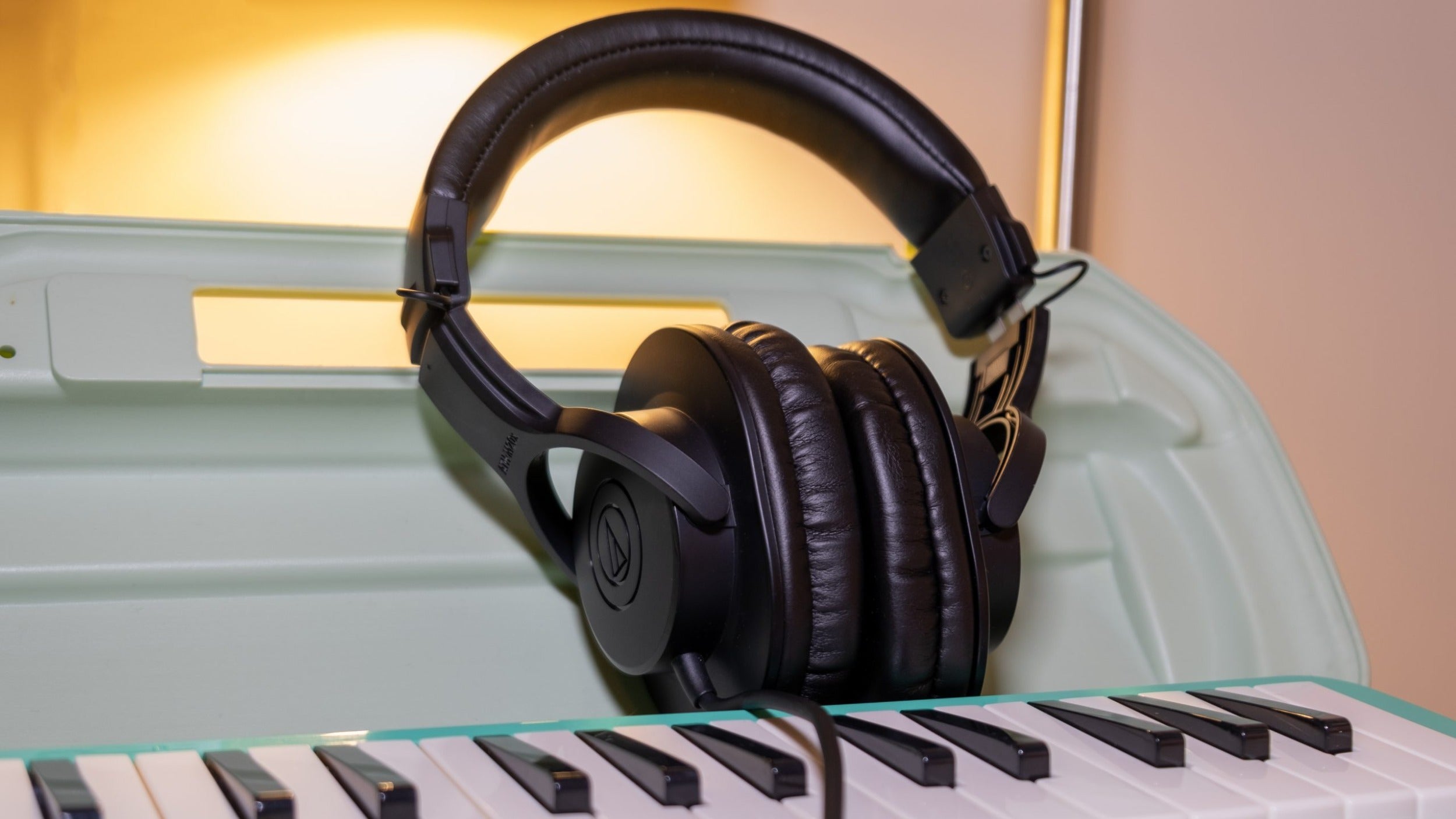 Audio Technica ATH-M20x 