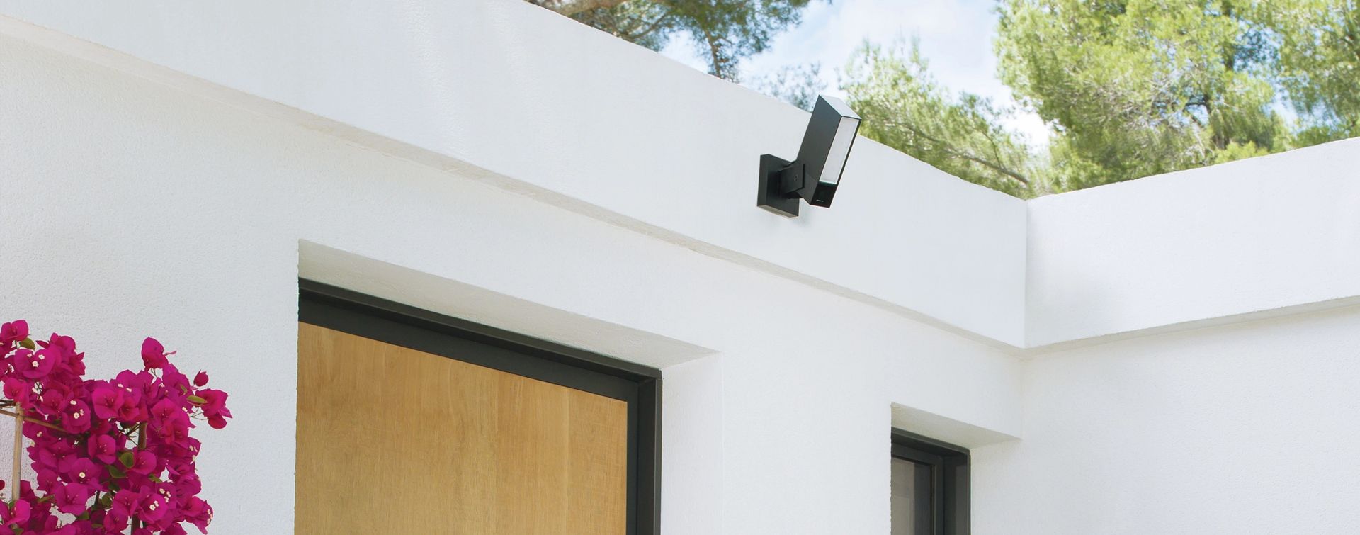 Netatmo Smart Outdoor Security Camera (med siren)