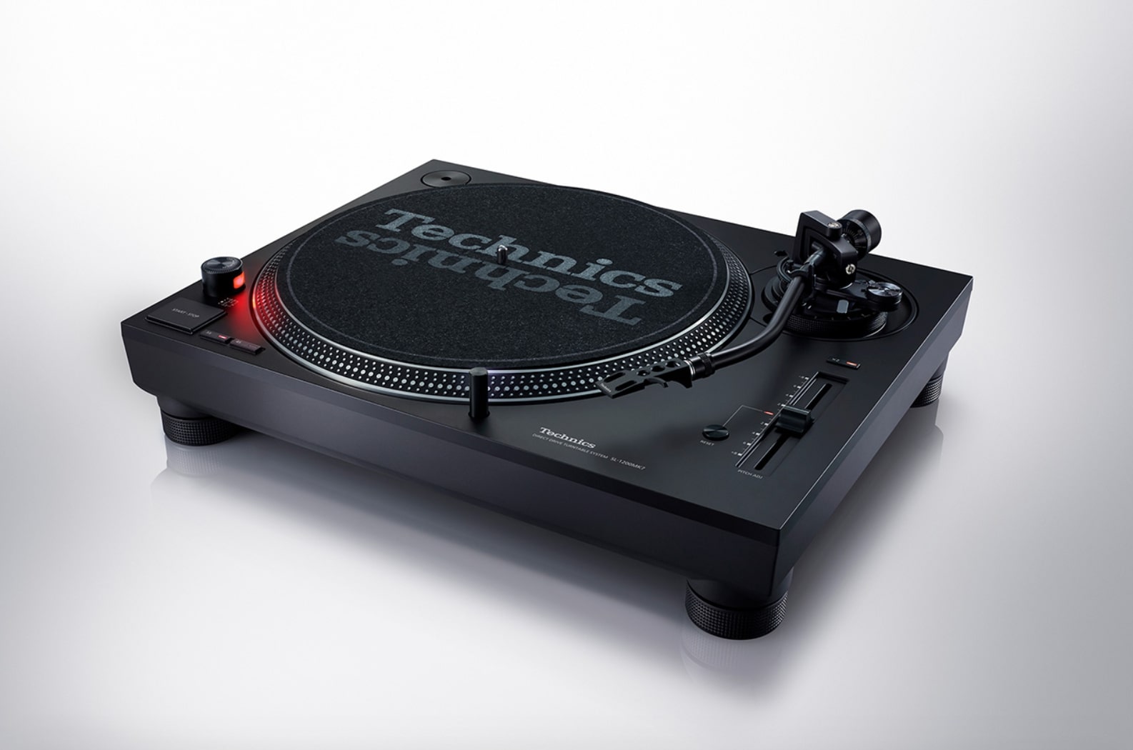 Technics SL-1200 MK7