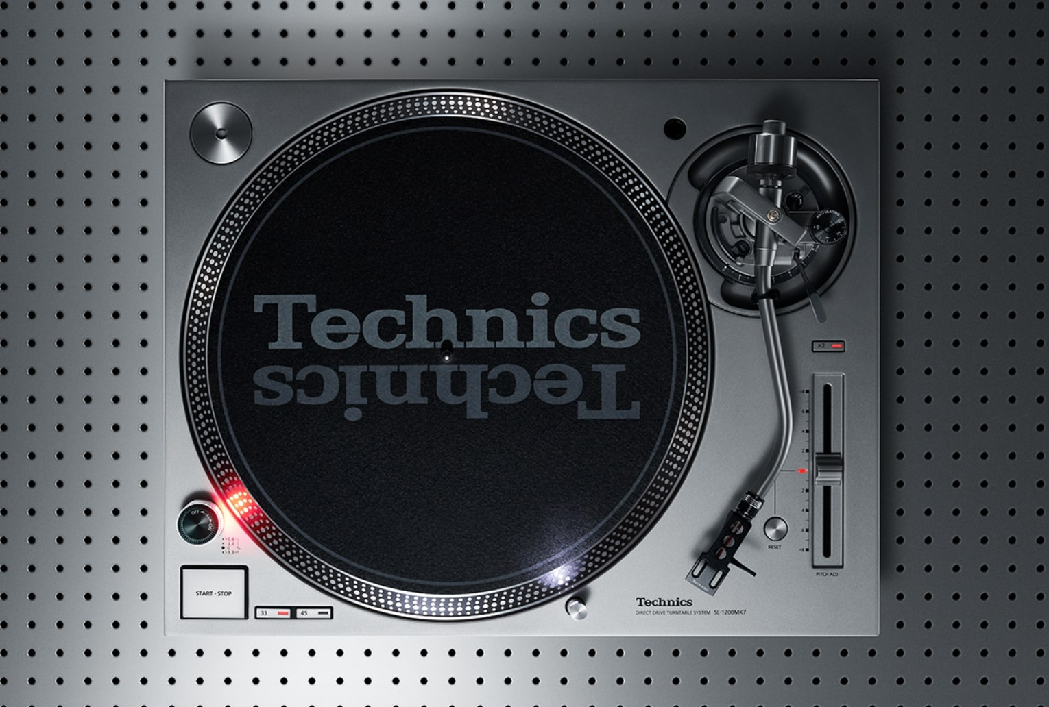 Technics SL-1200 MK7